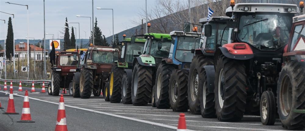 Λαμία: Ξεκίνησε η ταλαιπωρία για όσους επιστρέφουν προς Αθήνα