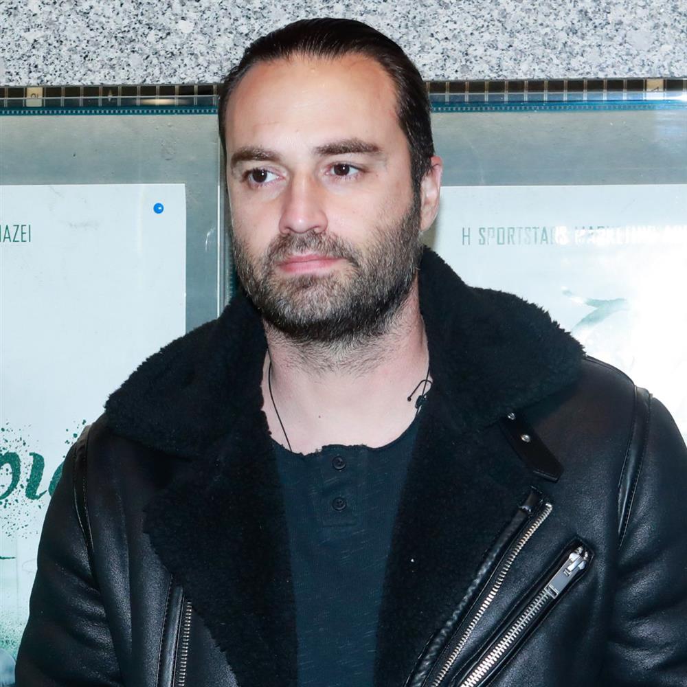 Κώστας Φραγκολιάς: “Κάθε Δευτέρα σκέφτομαι να σταματήσω αλλά με παίρνει τηλέφωνο η Σταματίνα…”