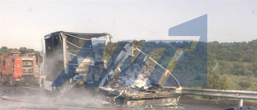 Εγνατια οδος - Φωτια - Φορτηγο Εγνατια οδος - Φωτια - Φορτηγο