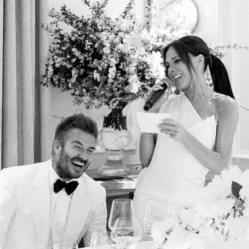 Ντέιβιντ & Βικτόρια Μπέκαμ: 26 χρόνια γάμου για το ζευγάρι - Οι αδημοσίευτες φωτογραφίες από την ζωή τους