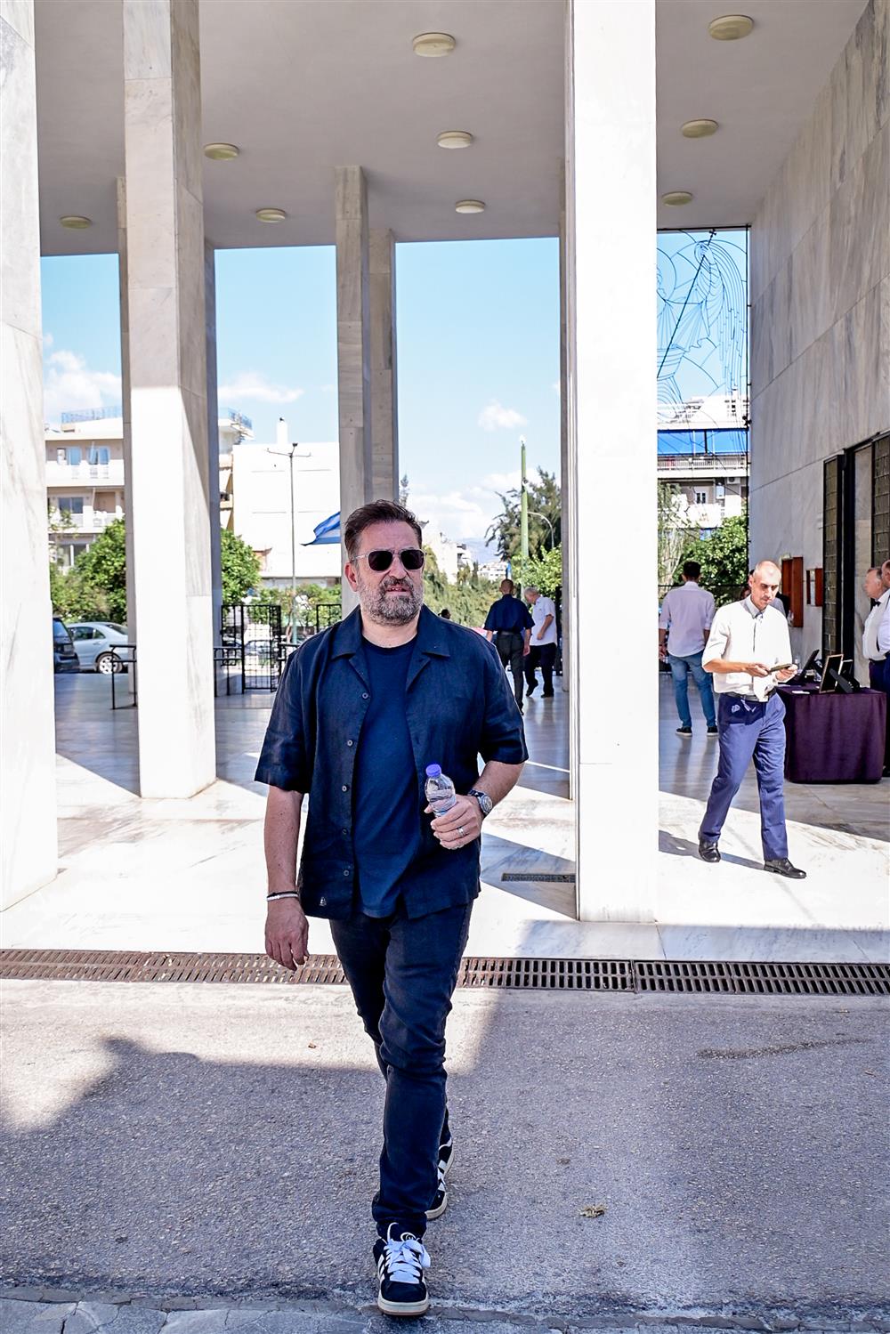 Κηδεία Κωνσταντάρα