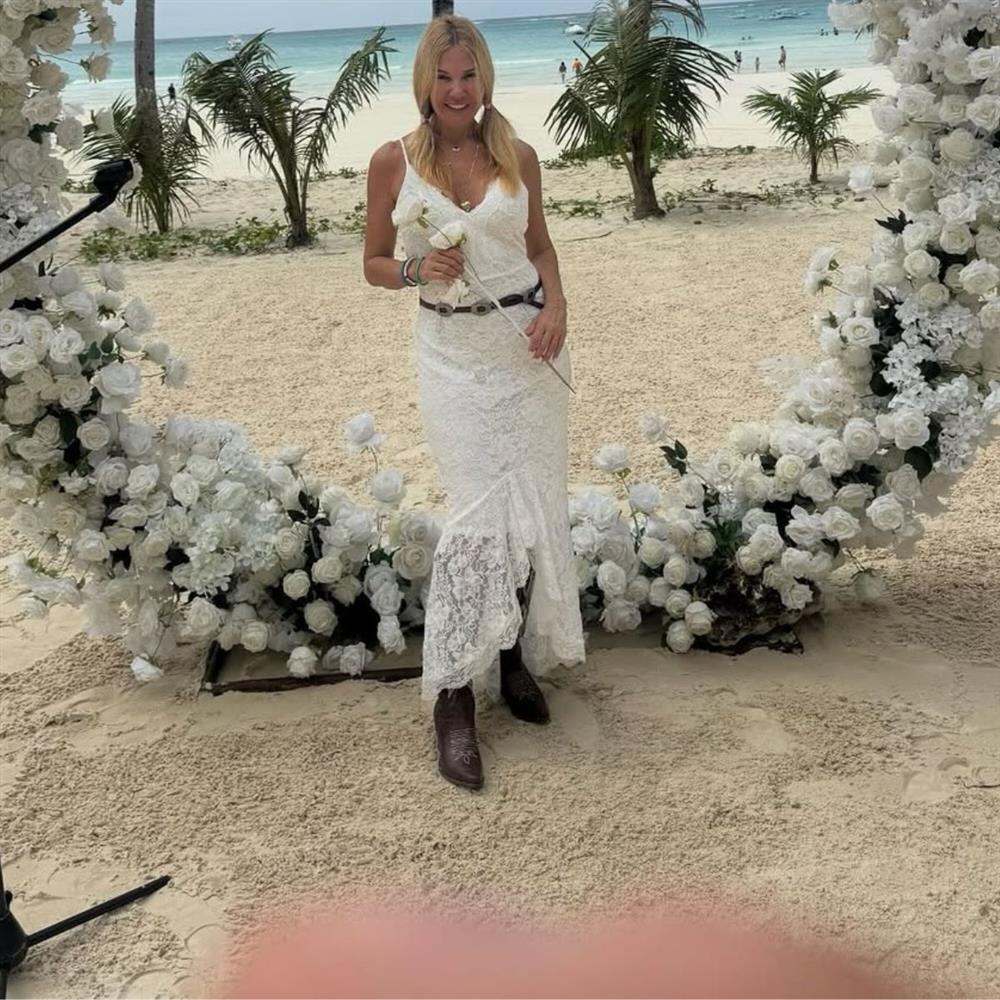 Χριστίνα Παππά: Η ανάρτηση που φούντωσε τις φήμες για πρόταση γάμου & η αλήθεια για το αν παντρεύεται