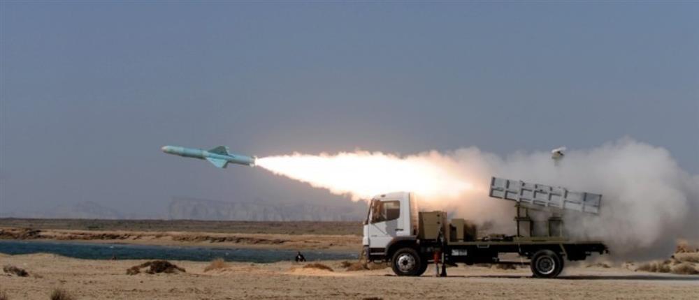 Πύραυλος - εκτόξευση Πύραυλος - εκτόξευση