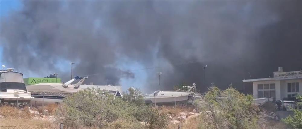 Φωτιά στην Βάρης - Κορωπίου