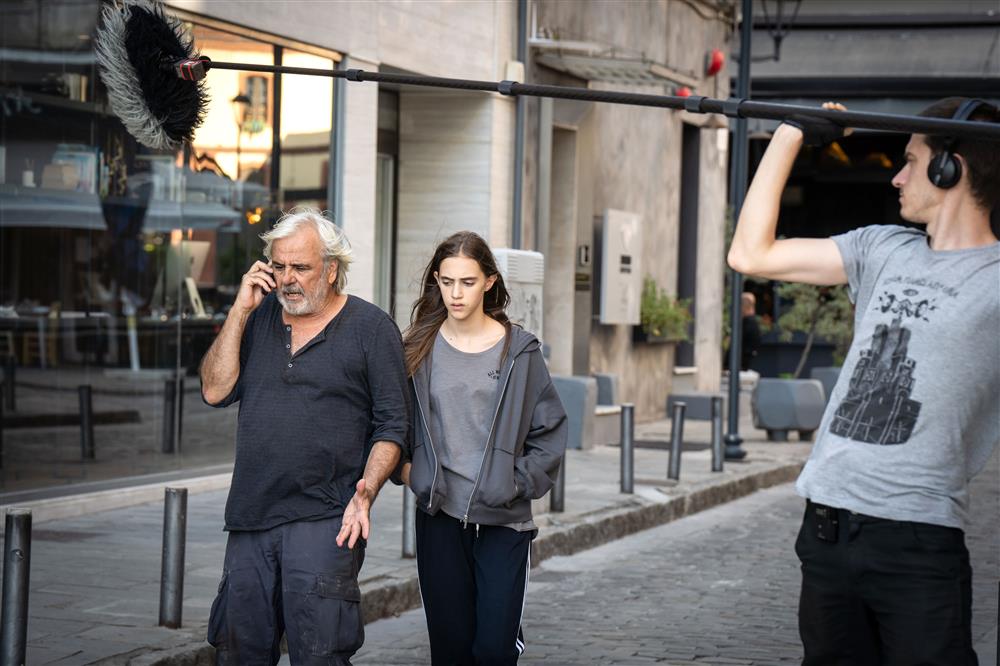 Έρημη Χώρα Έρημη Χώρα