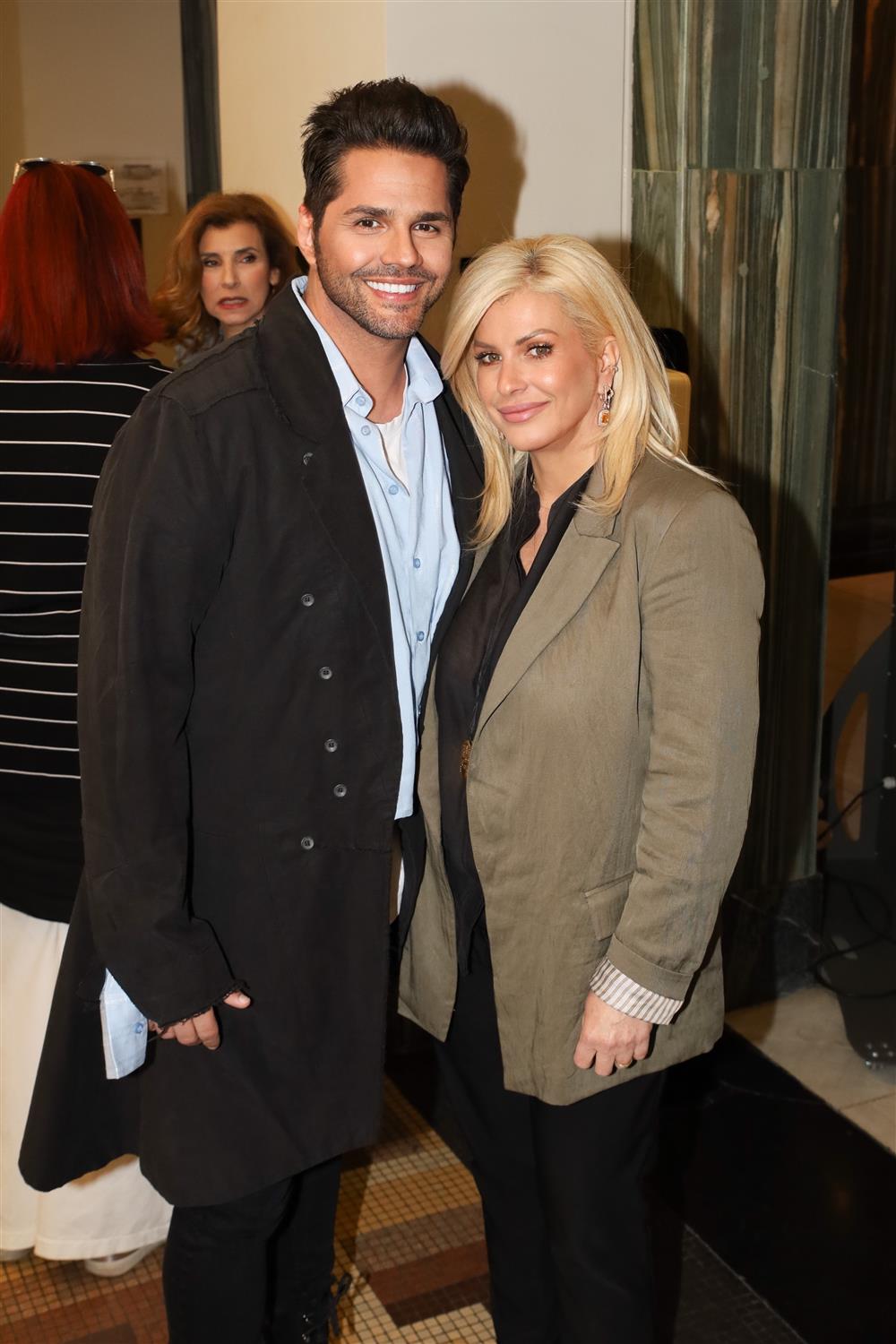 Παλλάς - Διονυσίου