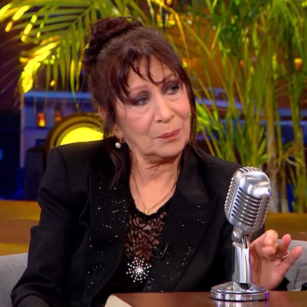 Μαρία Κατσανδρή: Τα λόγια αγάπης για τον Κάρολο Κουν, ο έρωτας που την οδήγησε στο Παρίσι και η πορεία της στην τηλεόραση