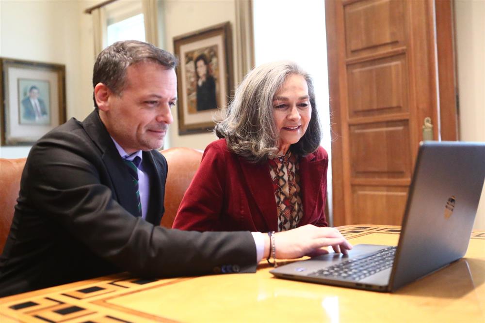 Χάρης Δούκας - Σοφία Σακοράφα