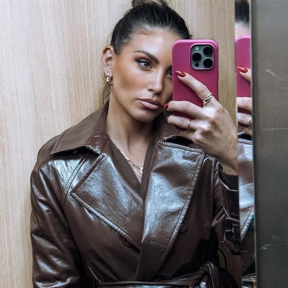 Αθηνά Οικονομάκου: Συνόδεψε την κόρη της στην πρώτη της ημέρα στο σχολείο μετά τις διακοπές των Χριστουγέννων