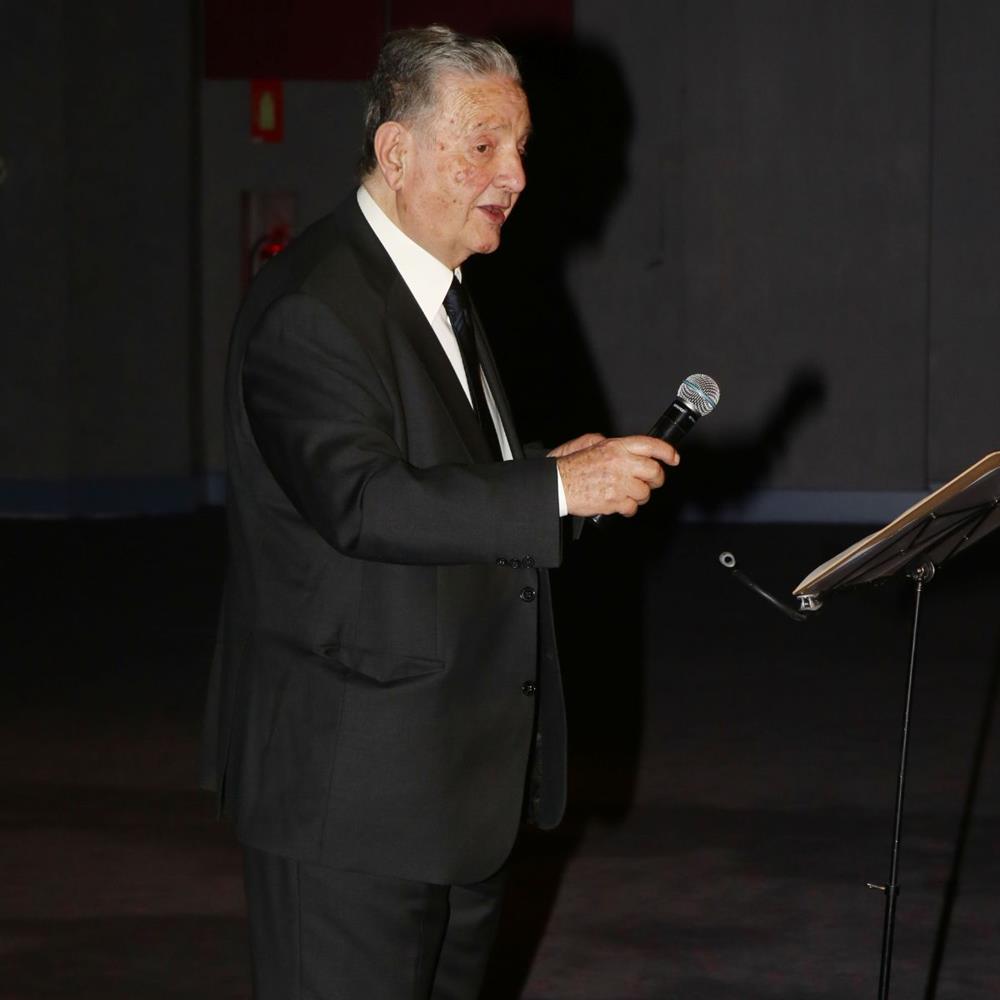 Καρατζόπουλος