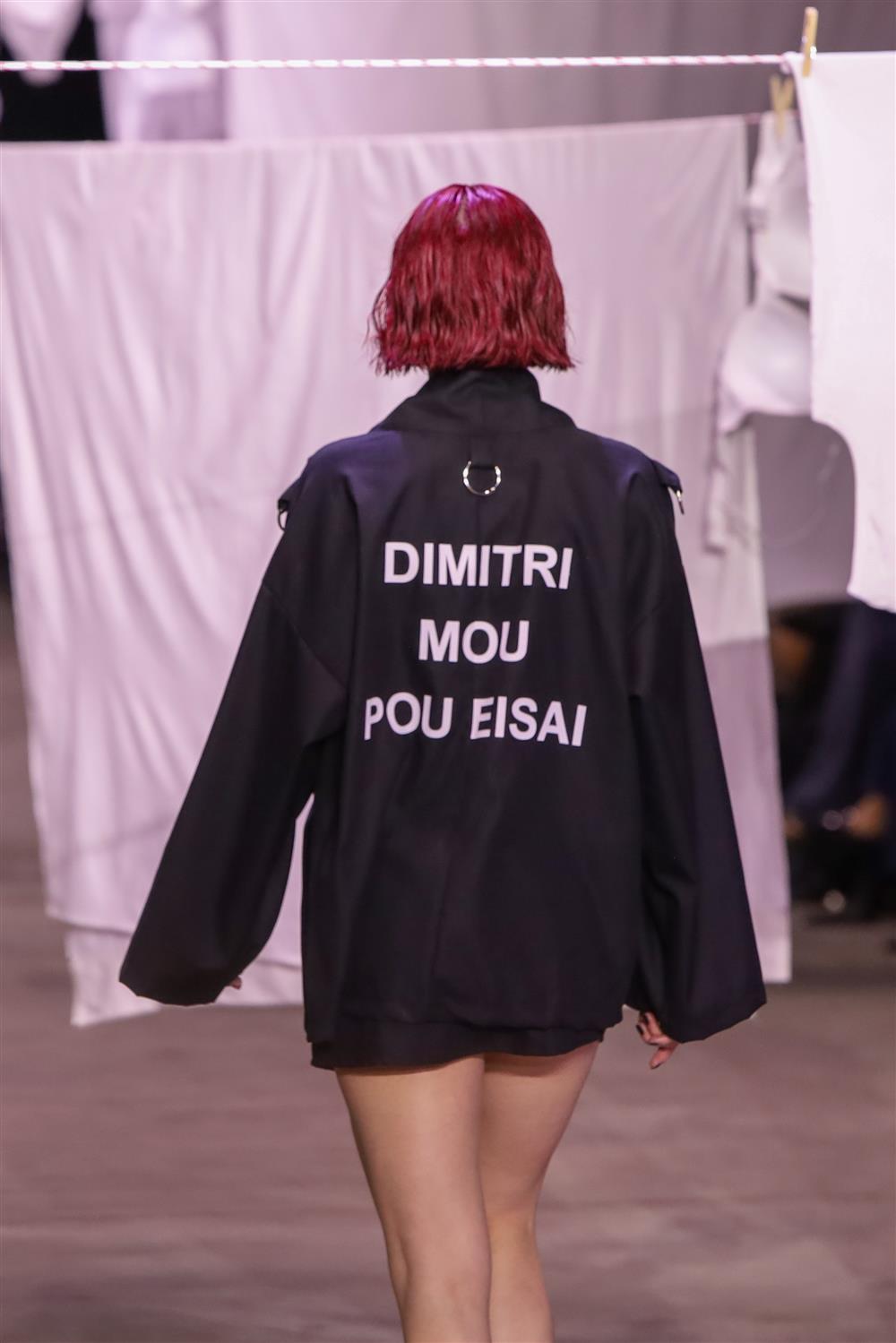 Λάκης Γαβαλάς