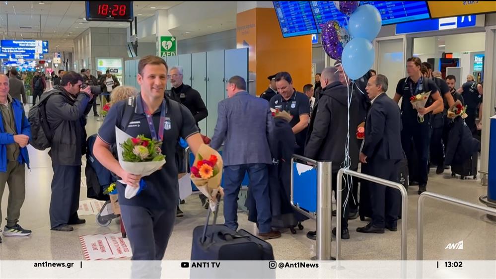 Εθνική ομάδα πόλο ανδρών - Αποθέωση για το χάλκινο μετάλλιο