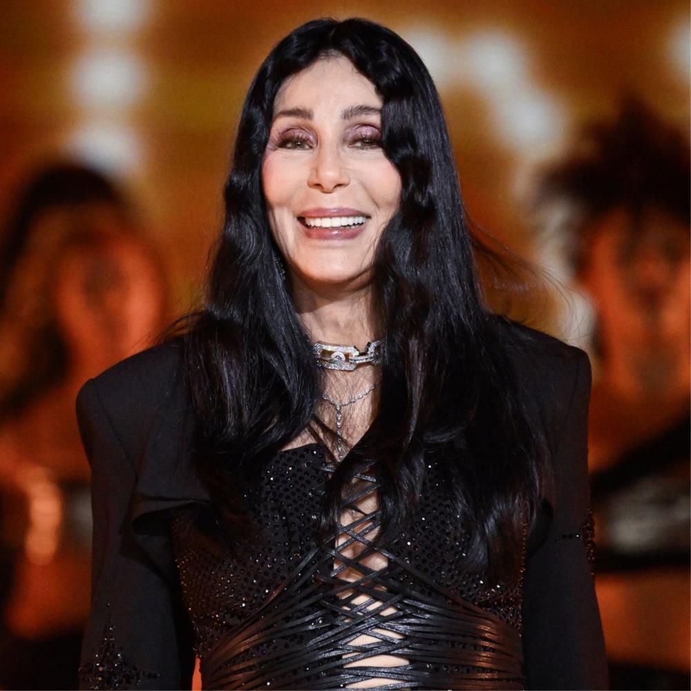 Σερ: Εξιτήριο από το νοσοκομείο πήρε ο γιος της μετά την υπερβολική δόση ναρκωτικών