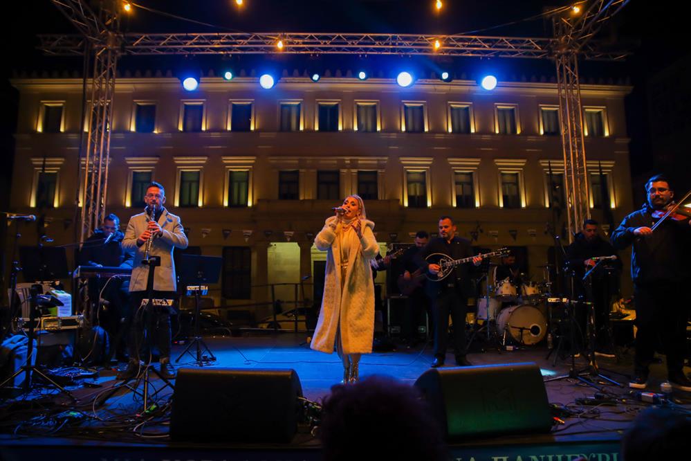 ΔΗΜΟΤΙΚΟ ΑΘΗΝΑΙΚΟ ΠΑΝΗΓΥΡΙ παρέα με τη ΦΙΞ ΕΛΛΑΣ