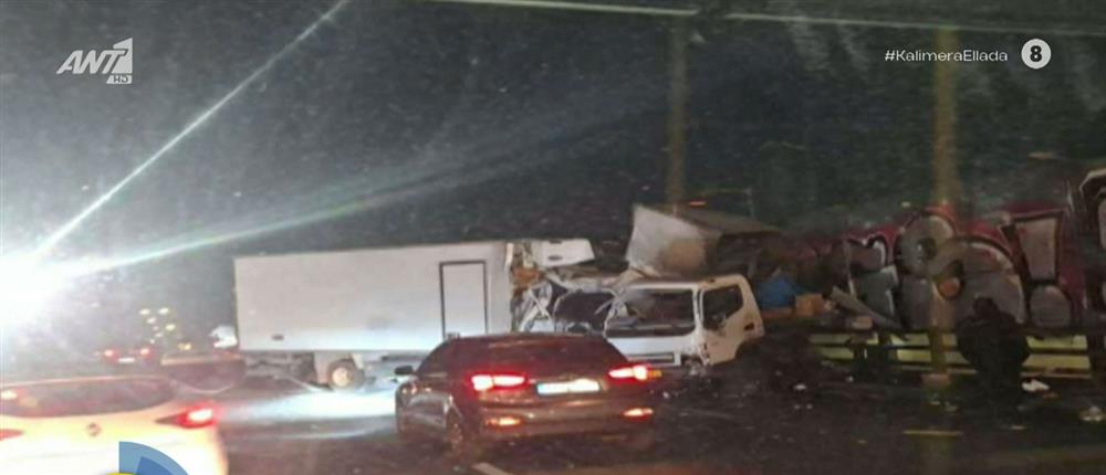 Σύγκρουση φορτηγών στο Αιγάλεω: Νεκρός ο ένας οδηγός
