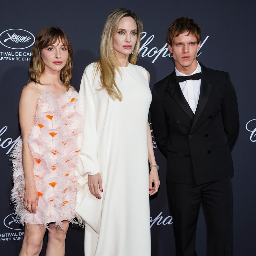 Marie Colomb - Angelina Jolie - Finn Bennett
