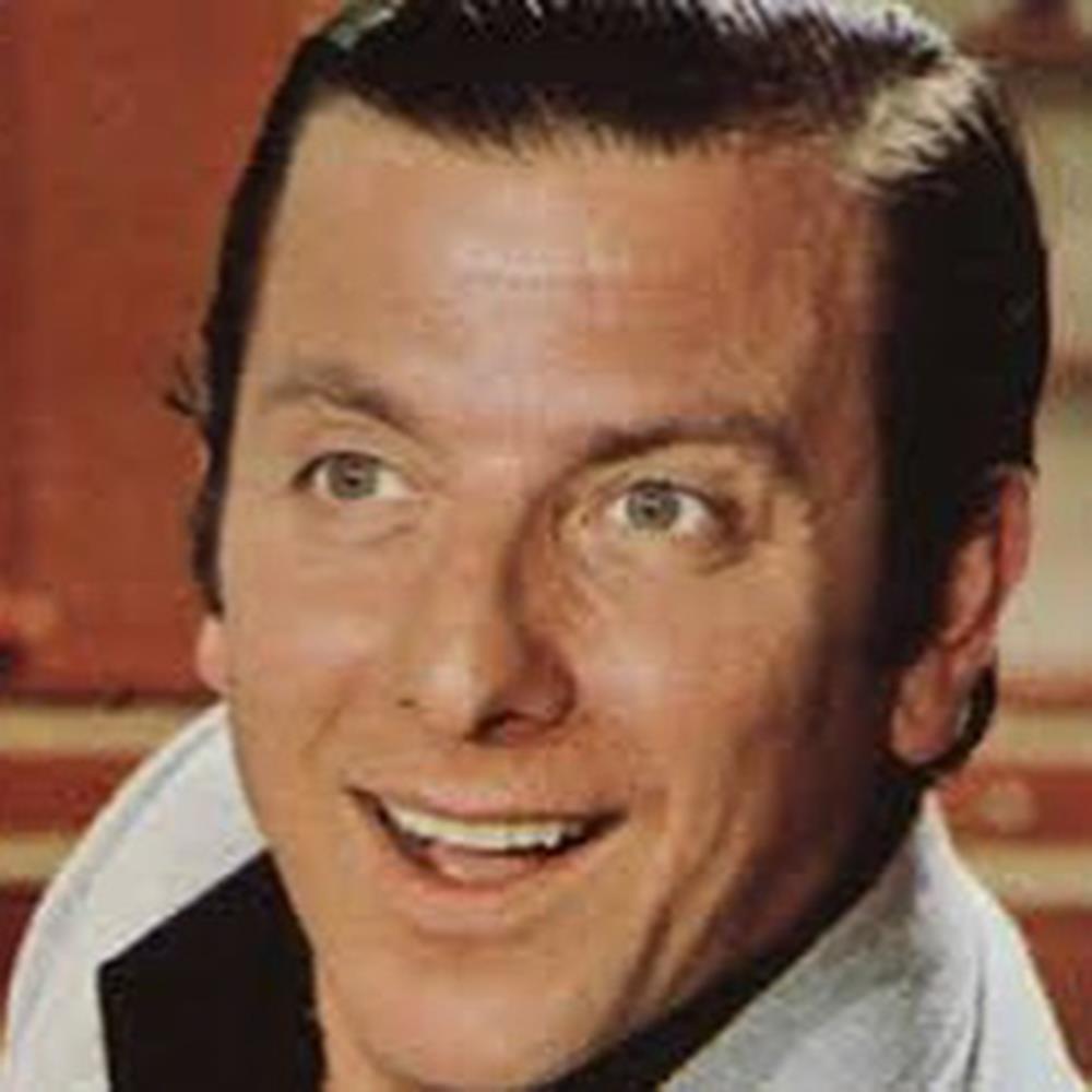 Κώστας Βουτσάς Κώστας Βουτσάς