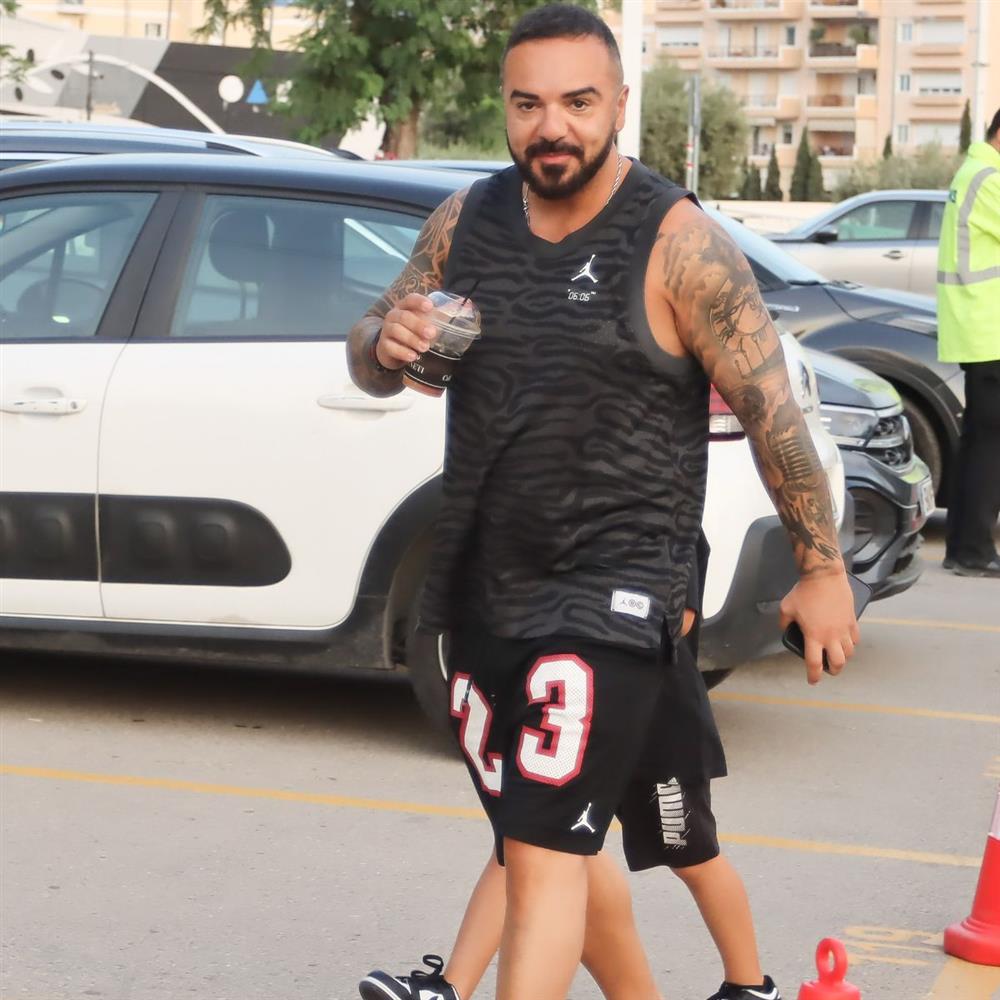 Τριαντάφυλλος: Η απάντηση στις φήμες χωρισμού από την σύζυγό του