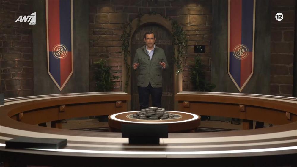 Ο Κωνσταντίνος Μαρκουλάκης μας ξεναγεί στην έπαυλη των Προδοτών