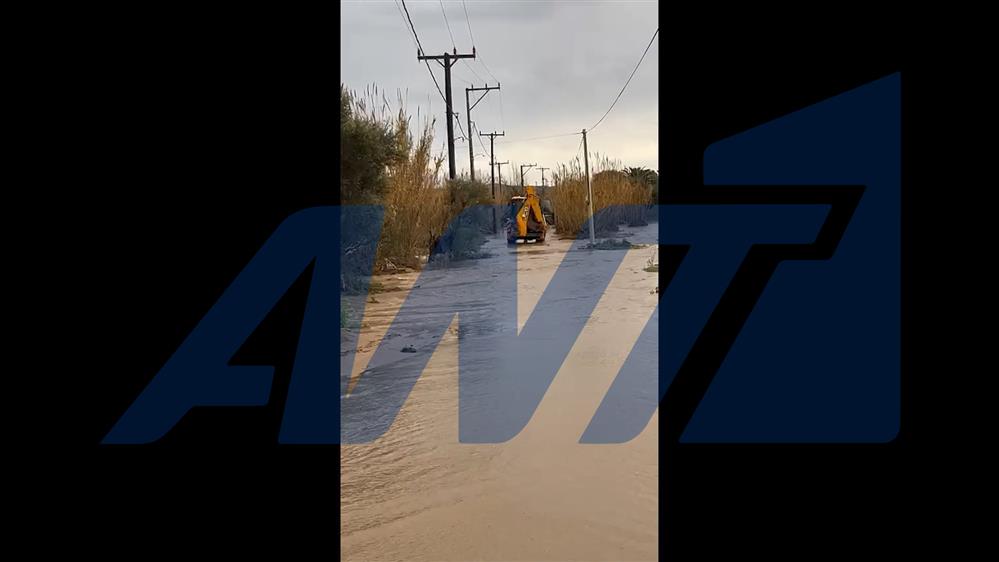 Κακοκαιρία :Δραματική διάσωση στο Πικέρμι