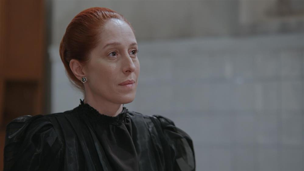 Κόρα Καρβούνη