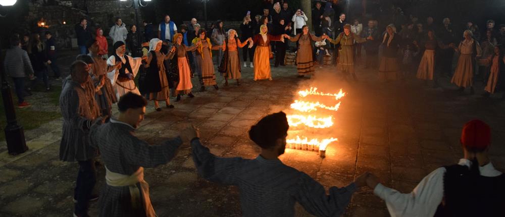 ΛΑΜΠΑΔΗΟΔΡΟΜΙΕΣ ΚΑΝΔΗΛΑ