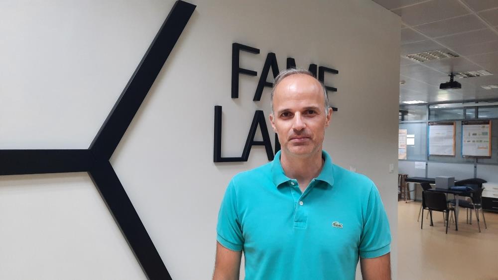 ΑΝΔΡΕΑΣ ΦΛΟΥΡΗΣ ΑΝΔΡΕΑΣ ΦΛΟΥΡΗΣ