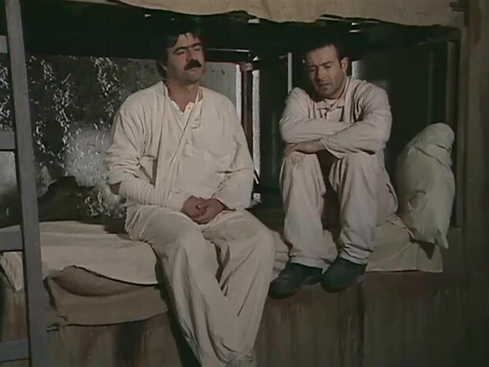 Τρικυμία (Επεισ: 27)