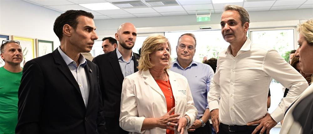 Μητσοτάκης στο Κέντρο Υγείας Βάρης: Αγωνιζόμαστε για να αναβαθμίζουμε συνέχεια το Εθνικό Σύστημα Υγείας