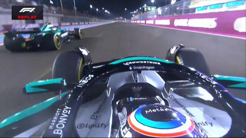 O Antonelli εκμεταλεύεται το λάθος του Alonso και τον προσπερνάει στον 13ο γύρο