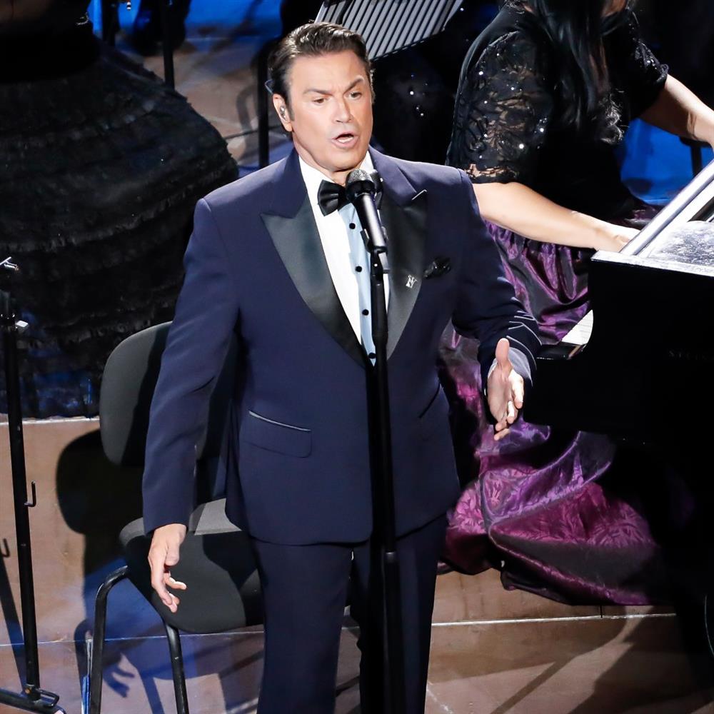 Μάριος Φραγκούλης: "Θέλω πάρα πολύ να γίνω ανάδοχος γονέας κι εγώ στην ουσία είμαι υιοθετημένο παιδί"