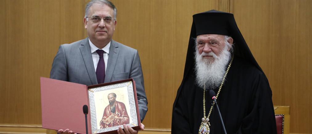 Προσλήψεις: 1.000 θέσεις σε Μητροπόλεις