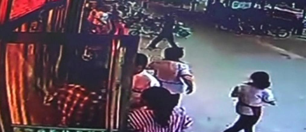 «Επίσκεψη» του Εγκέλαδου στην Κίνα