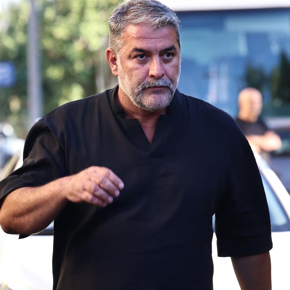 Βασίλης Μπισμπίκης