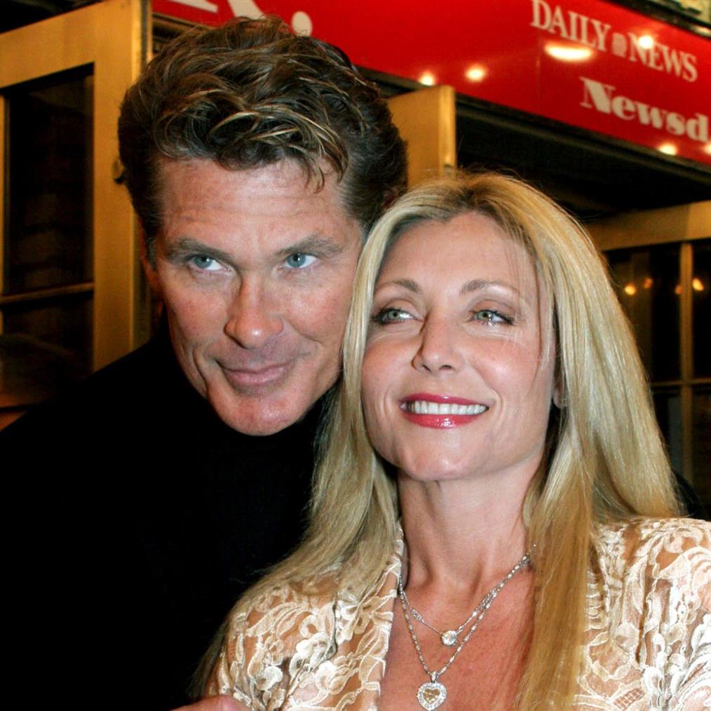 Ντέιβιντ Χέισελχοφ:  Απών από την κηδεία της πρώην συζύγου του, Πάμελα Μπαχ