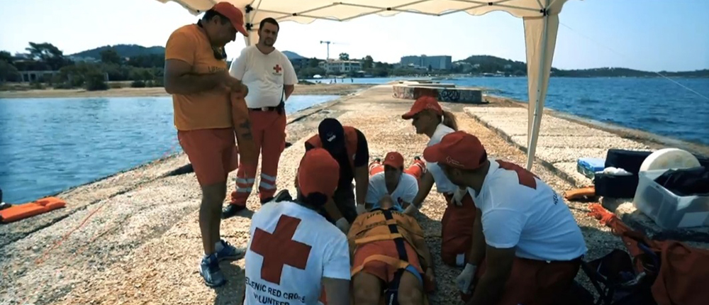 Ελληνικός Ερυθρός Σταυρός - εκπαιδευτική άσκηση - δόκιμοι - Βούλα