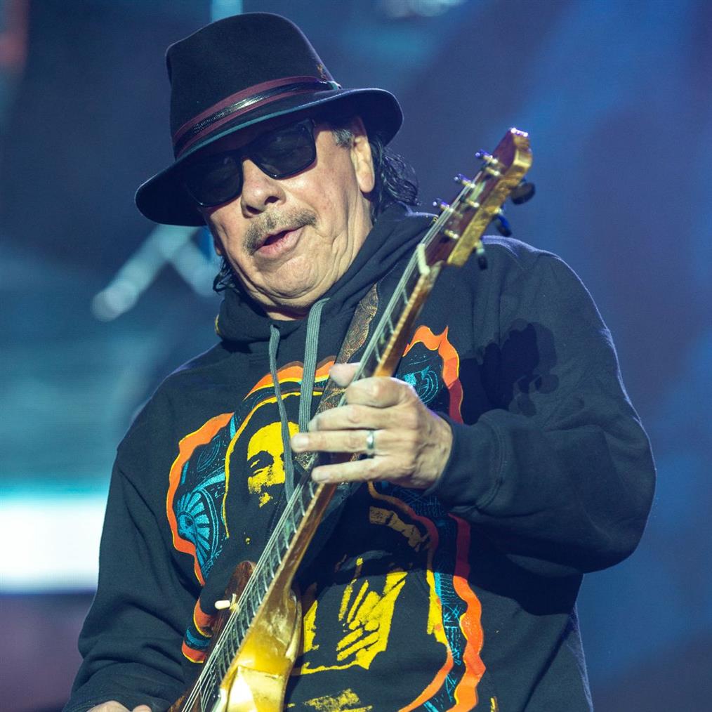 Κάρλος Σαντάνα: Βρέθηκε θετικός στον κορονοϊό - Ακυρώνεται και δεύτερη συναυλία του