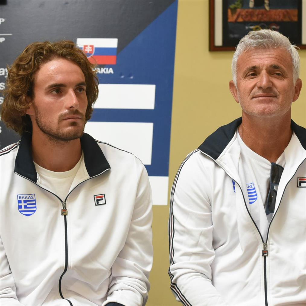 Απόστολος Τσιτσιπάς: Υποστήριξε στην Τροχαία ότι εκείνος οδηγούσε το πολυτελές αυτοκίνητο του Στέφανου Τσιτσιπά