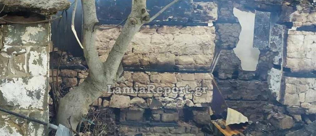 Φθιώτιδα: Σπίτι κάηκε ολοσχερώς μετά από φωτιά - Γλίτωσε την τελευταία στιγμή 80χρονη