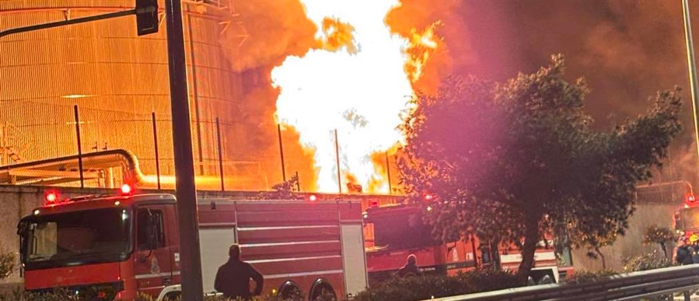 Φωτιά στην περιοχή Καζάνια στο Πέραμα - Ήχησε το 112