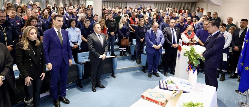 Στην υπηρεσία του ΕΚΑΒ άλλοι 158 διασώστες