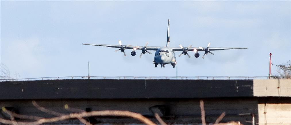 Ηράκλειο: Με στρατιωτικό αεροσκάφος C-130 έφτασε η σορός του 19χρονου ΕΠΟΠ