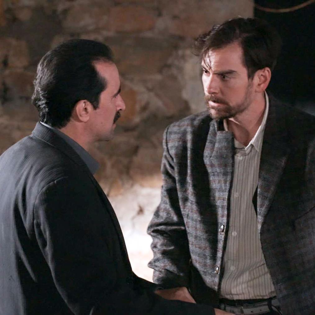 Grand Hotel: Απόψε ο Χαραλάμπης μαθαίνει πως ο Πέτρος ζει - Δείτε πρώτοι τη συνάντηση θείου και ανιψιού (βίντεο)