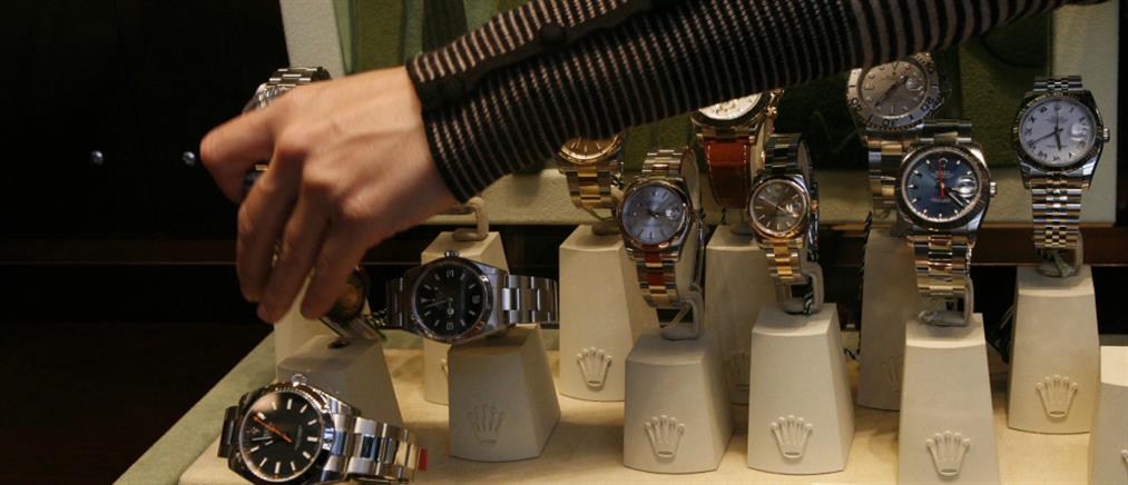 Έφεραν χιλιάδες “μαϊμού” ρολόγια και… αναπτήρες από την Κίνα