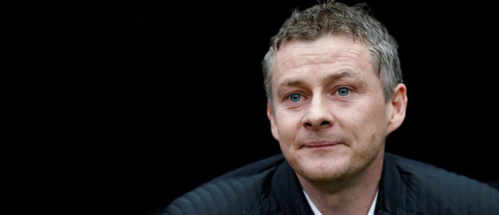 Κορονοϊός: Ο Σόλσκιερ στο πλευρό των παικτών