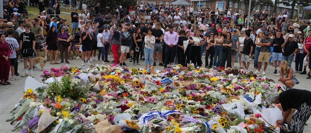 Σίδνεϊ: Αποδοκιμασίες κατά του πρωθυπουργού της Αυστραλίας στο μνημόσυνο για τα θύματα του Μποντάι