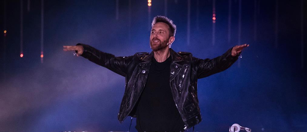 Σφοδρή κριτική στον David Guetta γιατί έπαιξε τραγούδια για τον Σαουδάραβα πρίγκιπα