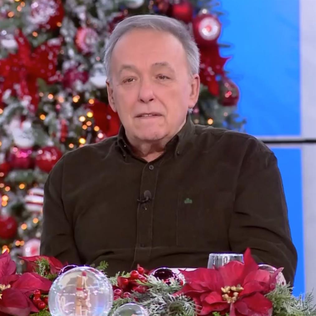 Ανδρέας Μικρούτσικος: Η ατάκα στη Φαίη Σκορδά και το "καρφί" για την εκπομπή της Καινούργιου - "Σε είχαν βγάλει για να σε βρίσουν"