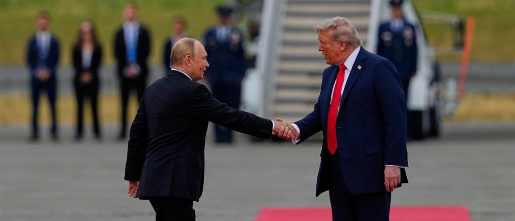 Ο Τραμπ δηλώνει "πολύ θυμωμένος" για την ουκρανική επίθεση στην προεδρική κατοικία του Πούτιν