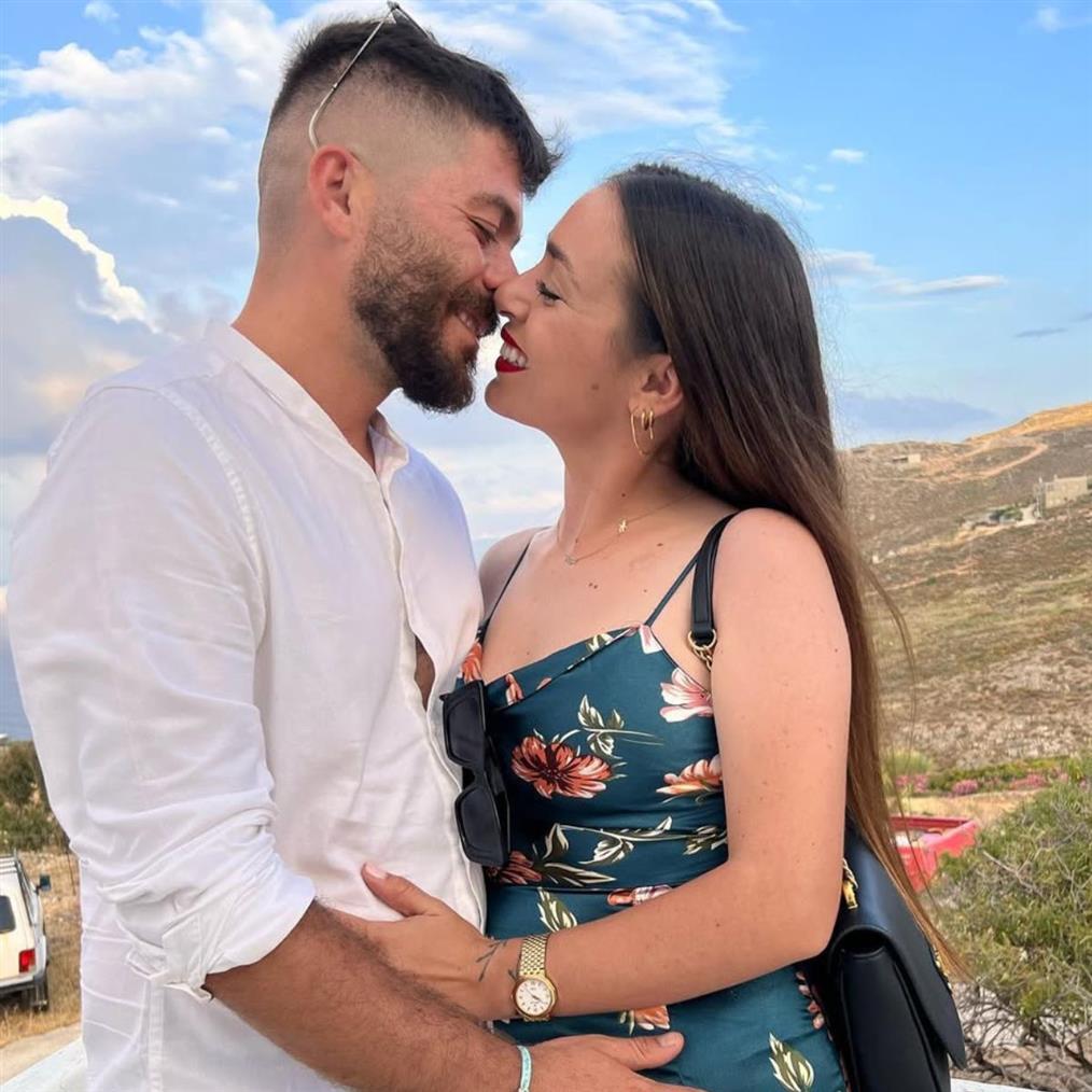 Άρης Τσάπης: Ο Θανάσης από το "Ευτυχισμένοι Μαζί" έγινε για δεύτερη φορά πατέρας